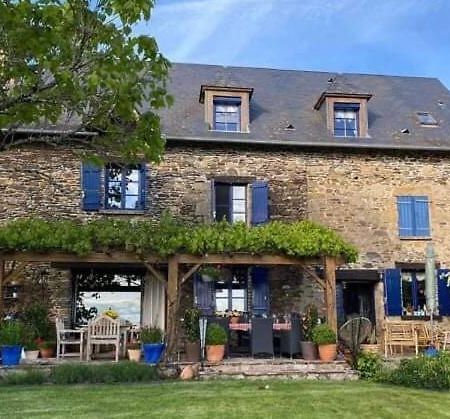 La Maison Bleue Juillac  Экстерьер фото