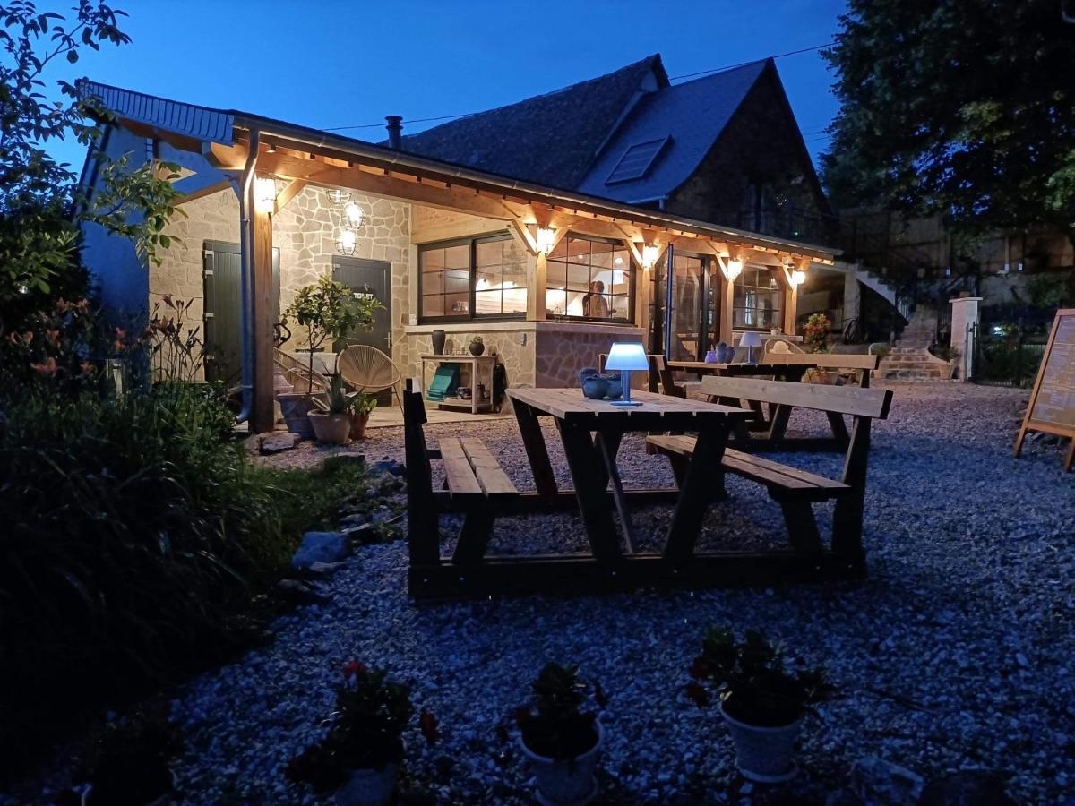 La Maison Bleue Juillac  Экстерьер фото